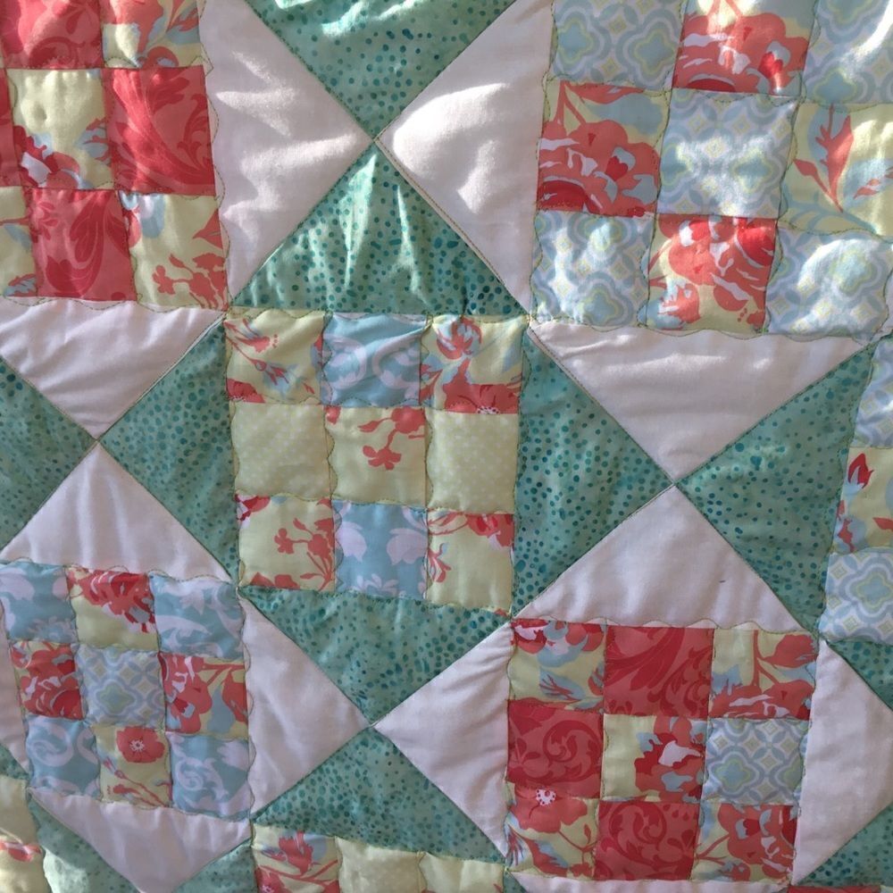 Handmade Quilt   - Picture 8 of 15
